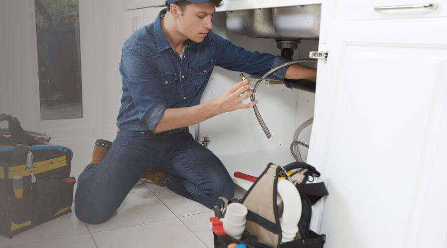 Professional expert plumbing services in Hiawatha, KS